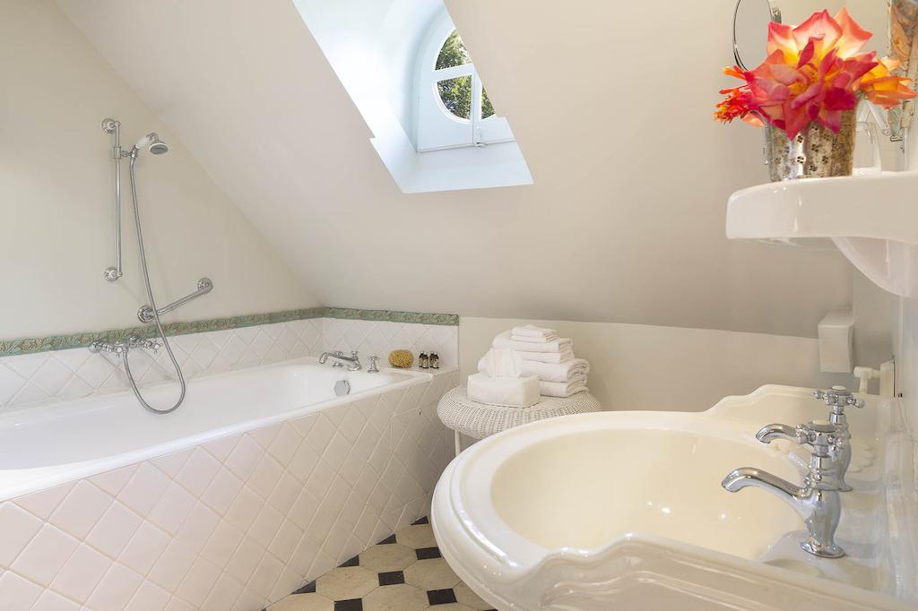 Petiville  Chateau De Beneauville Bed & Breakfast 部屋 写真